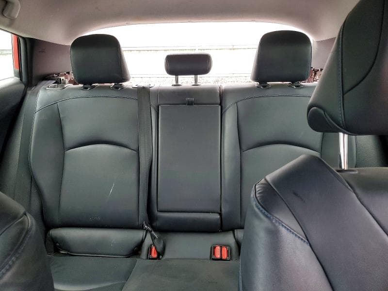 2020 TOYOTA PRIUS LIMITED 10