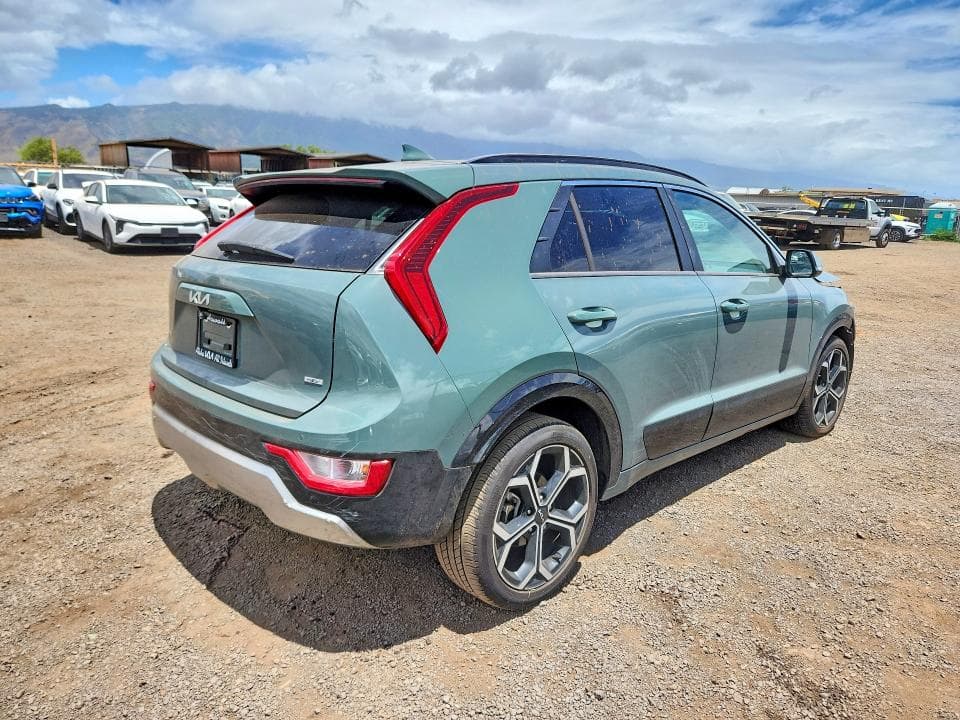 2025 KIA NIRO 3