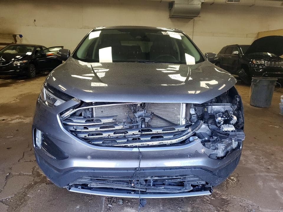 2023 FORD EDGE TITANIUM 5