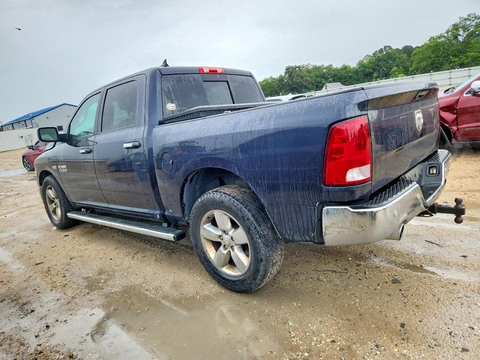 2018 RAM 1500 SLT 2