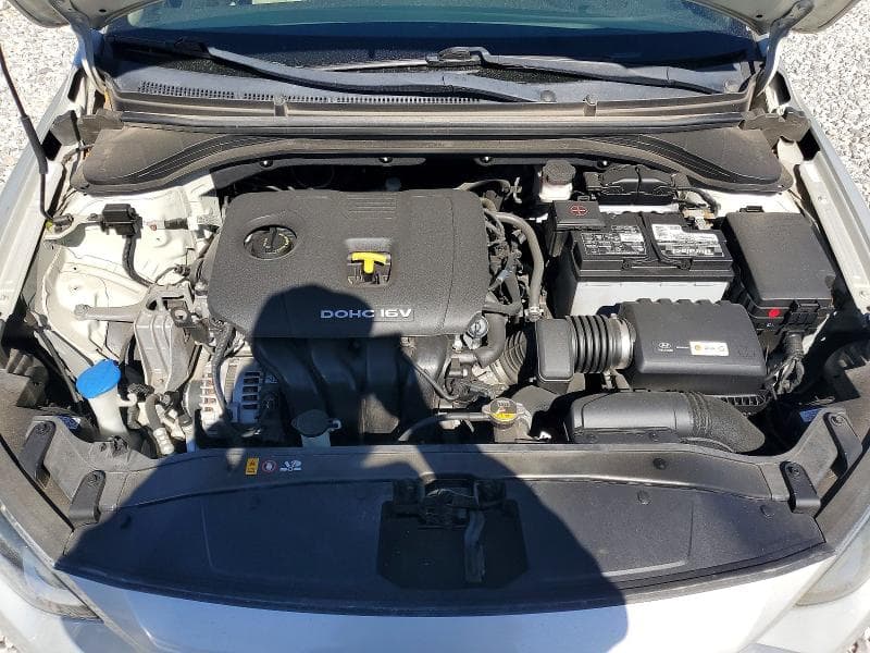 2017 HYUNDAI ELANTRA SE 11