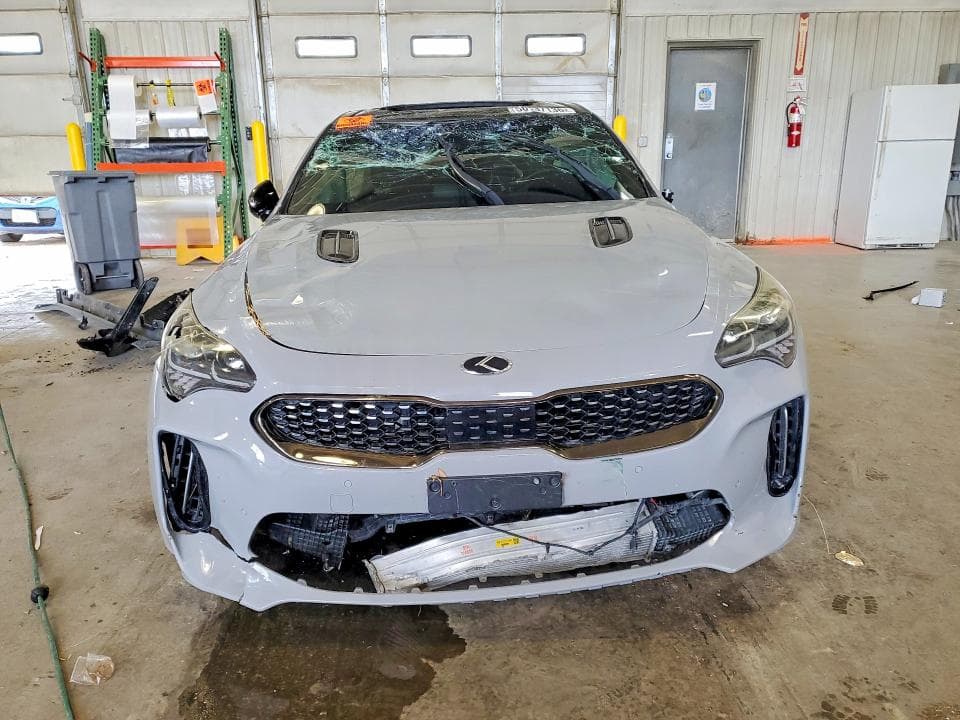 2019 KIA STINGER GT1 5