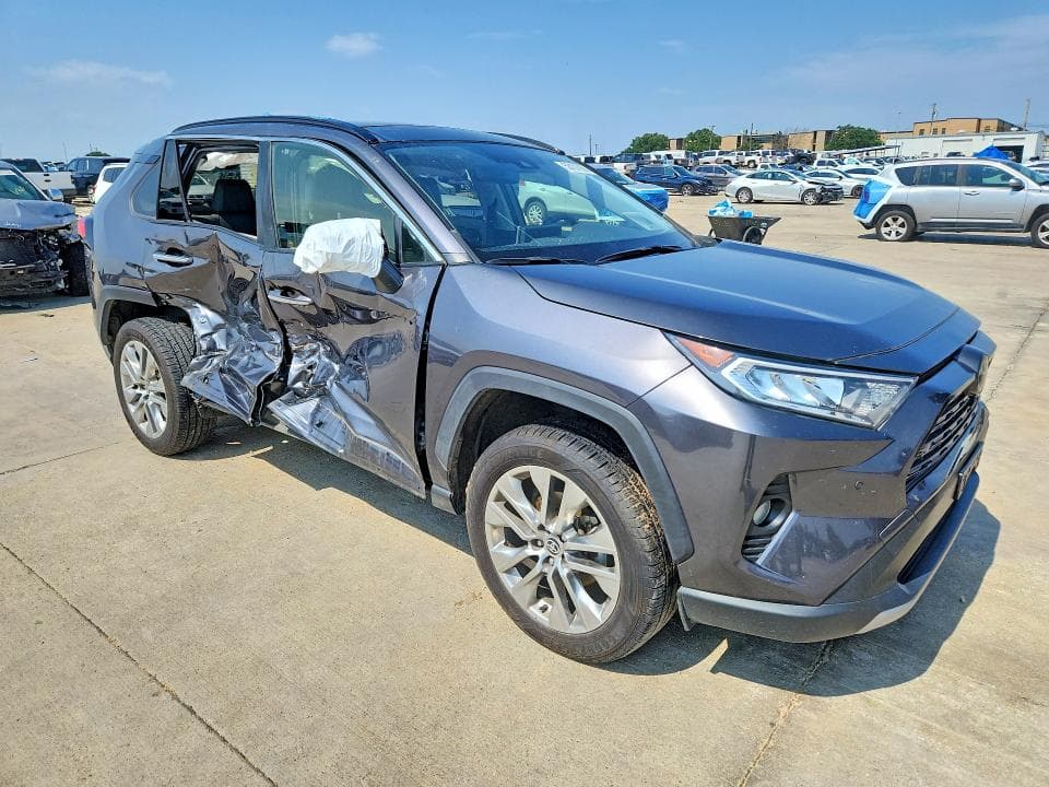 2021 TOYOTA RAV4 LIMITED 4