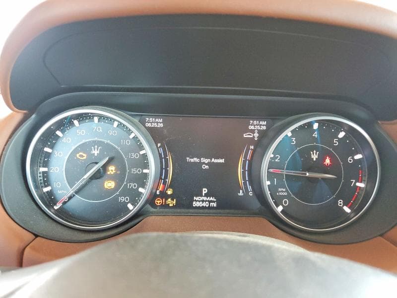2021 MASERATI LEVANTE 9