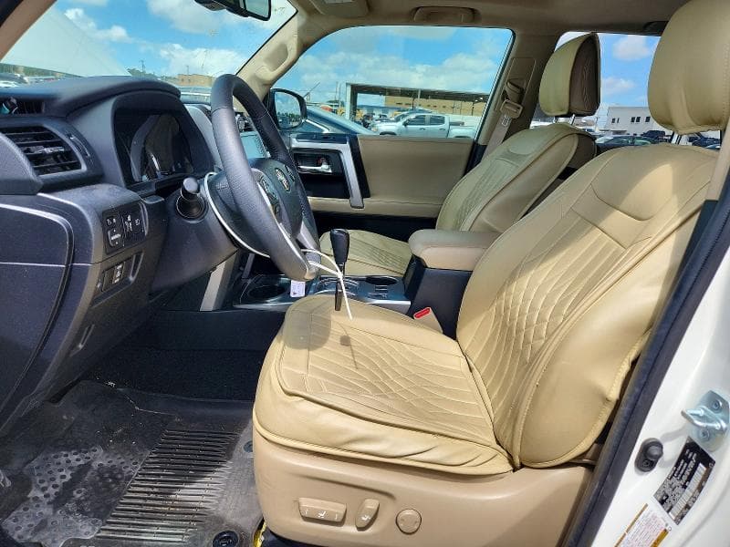 2021 TOYOTA 4RUNNER LIMITED 7
