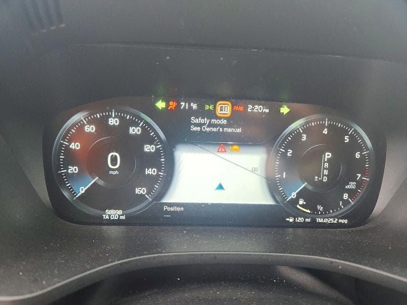2021 VOLVO XC60 T5 INSCRIPTION 9