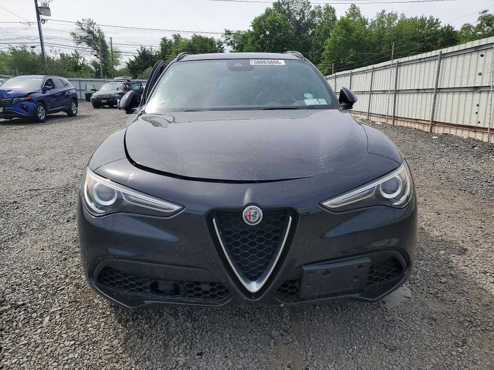 2023 ALFA ROMEO STELVIO TI 5