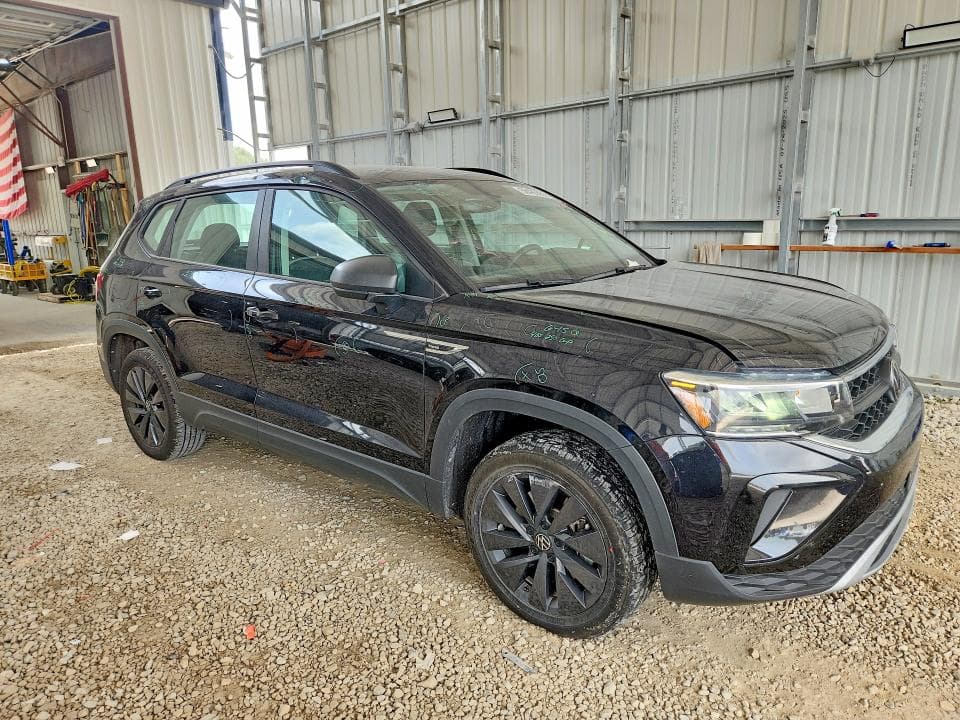 2023 VOLKSWAGEN TAOS S 4