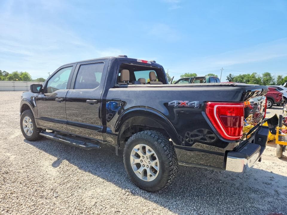2023 FORD XLT 2