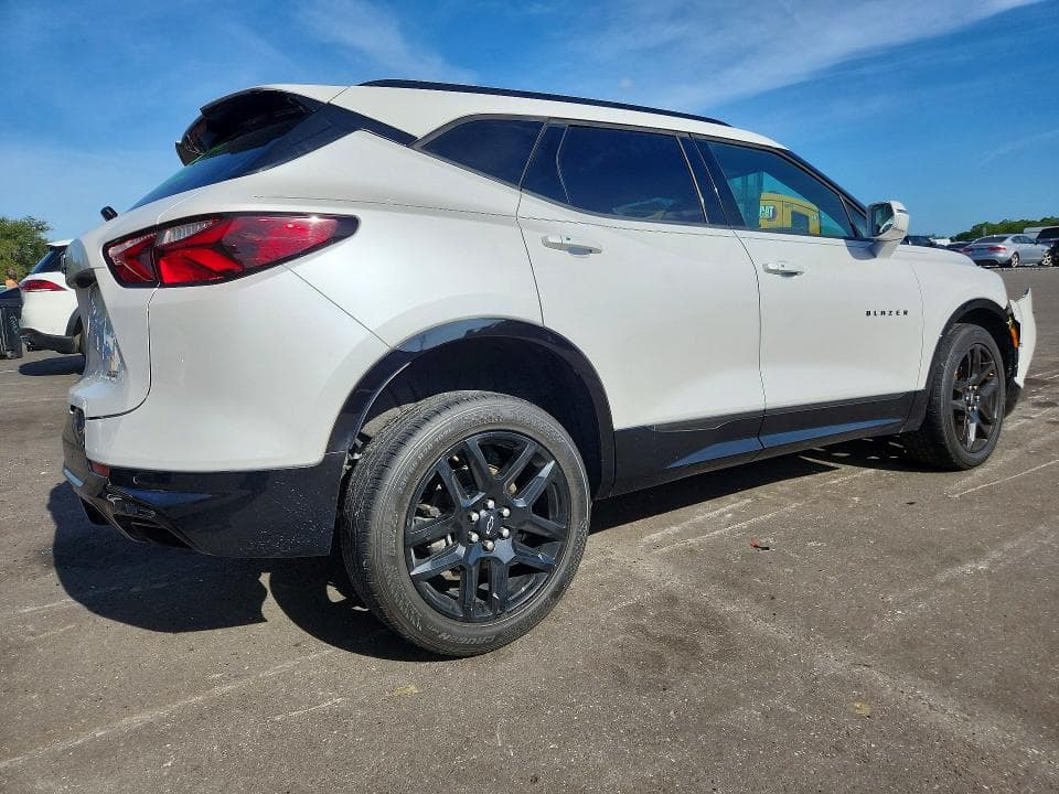 2020 CHEVROLET BLAZER RS 3