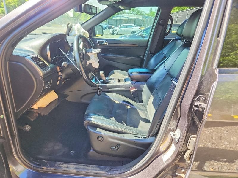 2019 JEEP GRAND CHEROKEE LAREDO 7