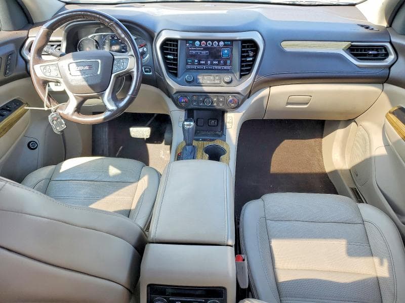 2018 GMC ACADIA DENALI 8