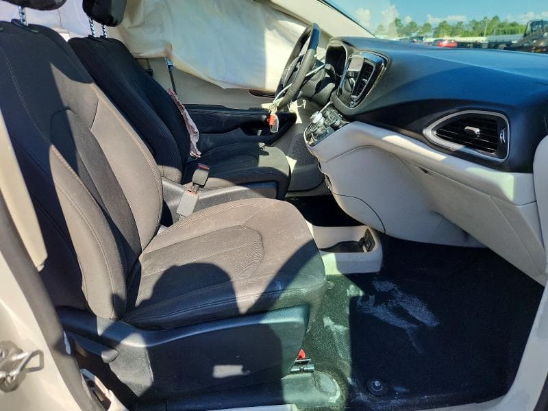 2017 CHRYSLER PACIFICA TOURING 7