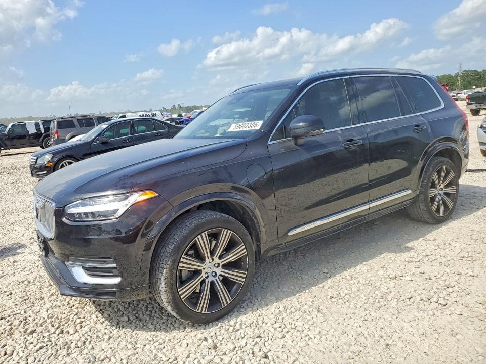 2023 VOLVO XC90 PLUS