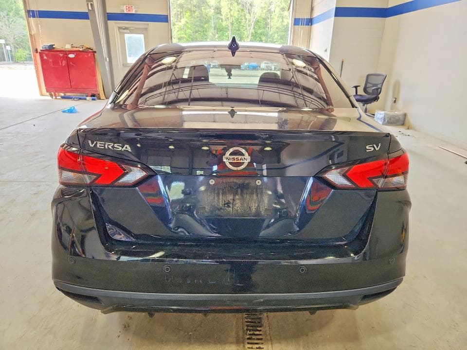 2021 NISSAN VERSA SV 6