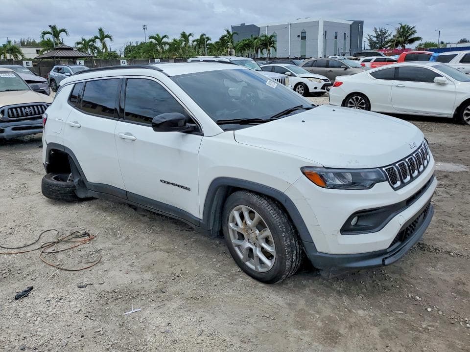 2024 JEEP COMPASS LATITUDE LUX 4