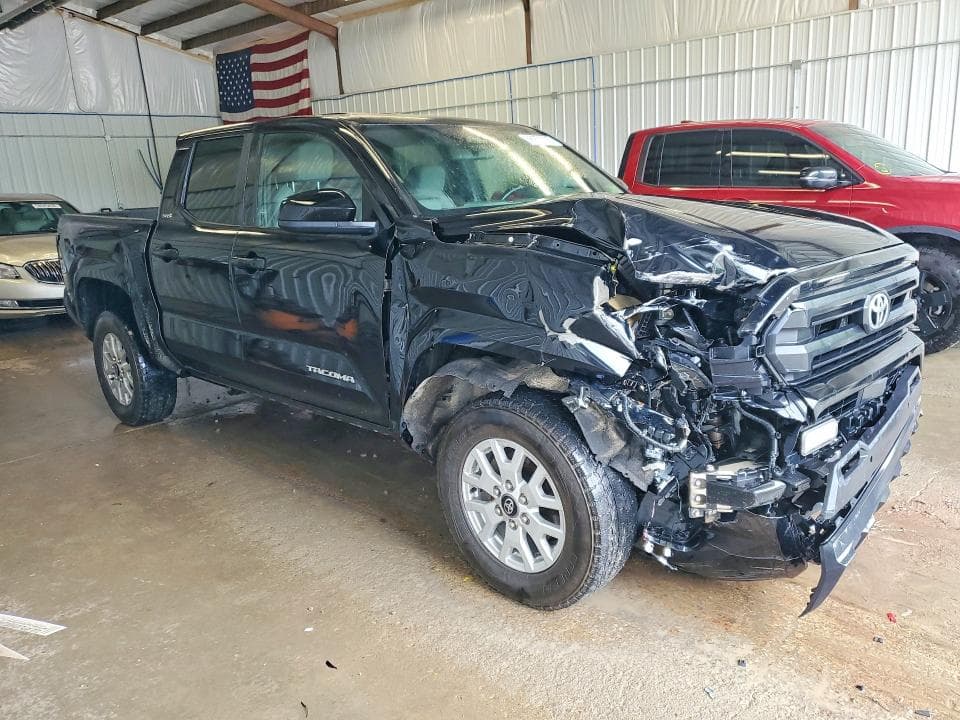 2024 TOYOTA TACOMA SR5 4