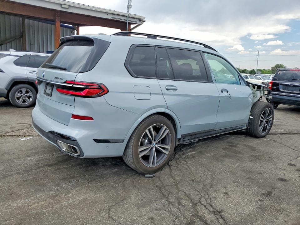 2023 BMW X7 XDRIVE40I 3