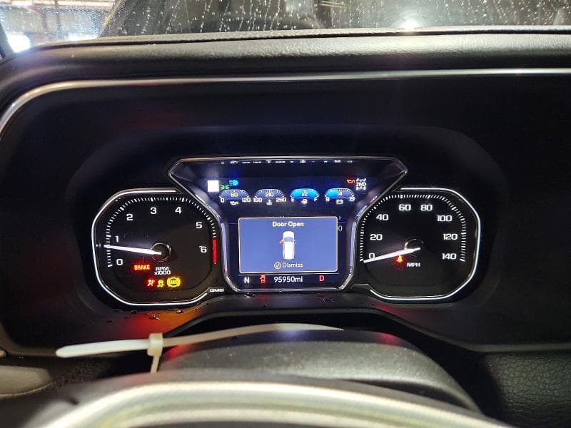 2021 GMC YUKON DENALI 9