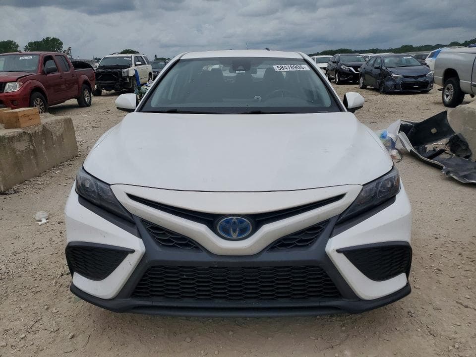 2021 TOYOTA CAMRY SE 5
