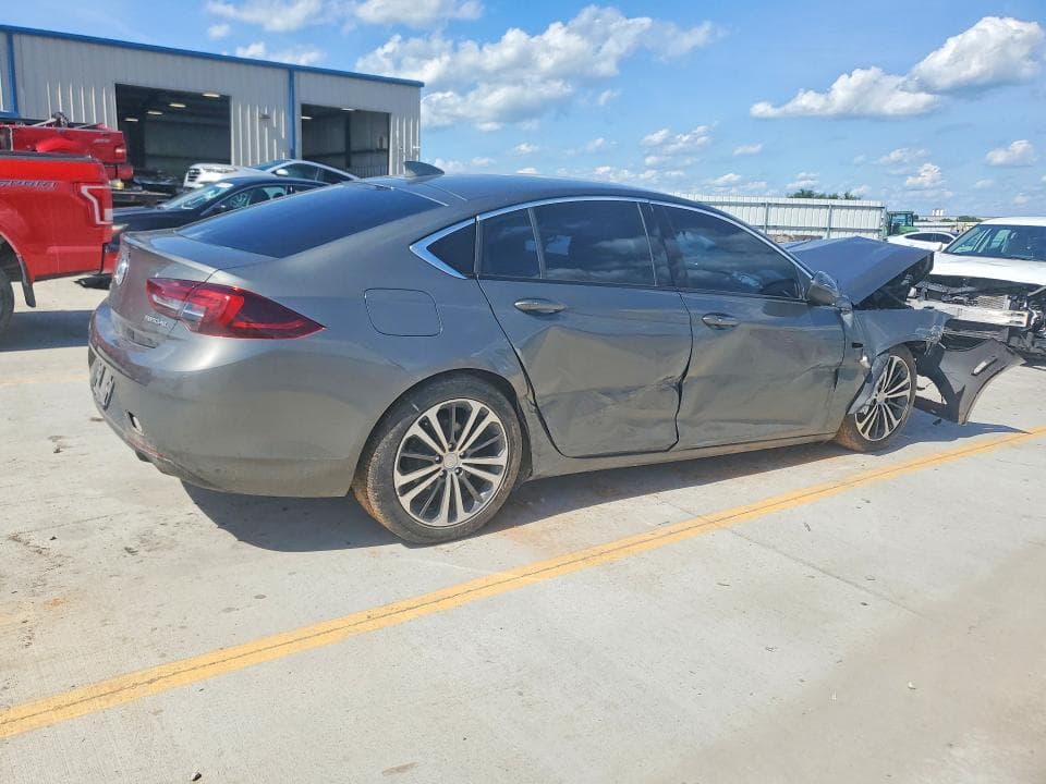 2018 BUICK REGAL PREFERRED II 3