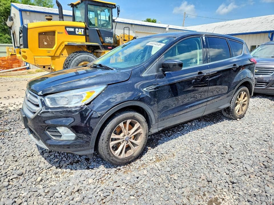 2019 FORD ESCAPE SE - 1