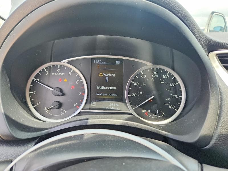 2018 NISSAN SENTRA S 9