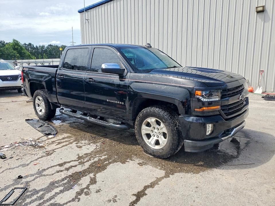 2017 CHEVROLET SILVERADO K1500 LT 4