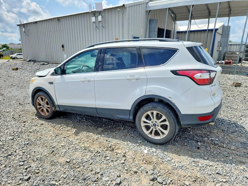 2018 FORD ESCAPE SE 2