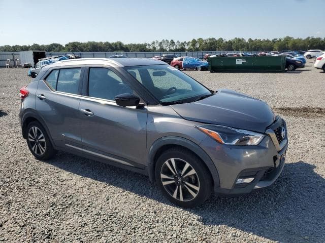 2019 NISSAN KICKS SR 4