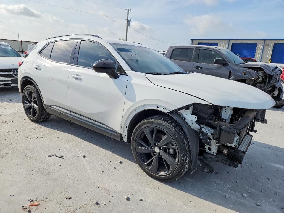 2021 BUICK ENVISION ESSENCE 4