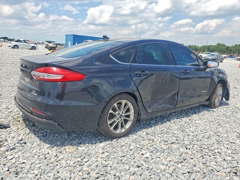2019 FORD FUSION SE 3