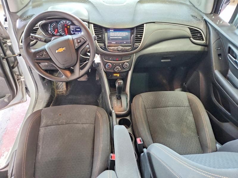 2020 CHEVROLET TRAX LS 8