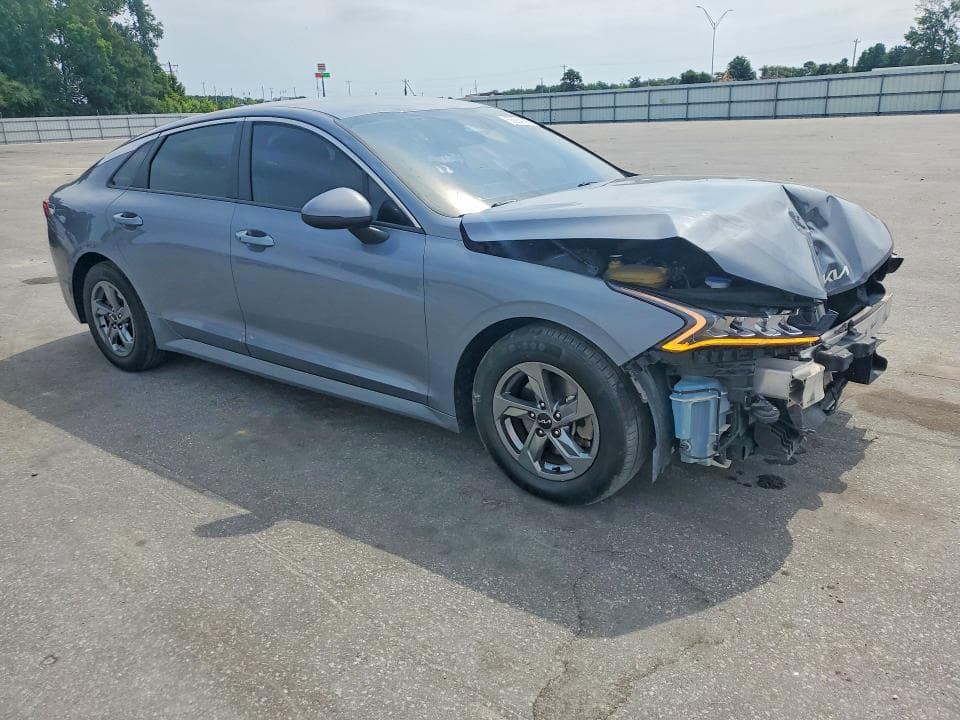 2022 KIA K5 LXS 4