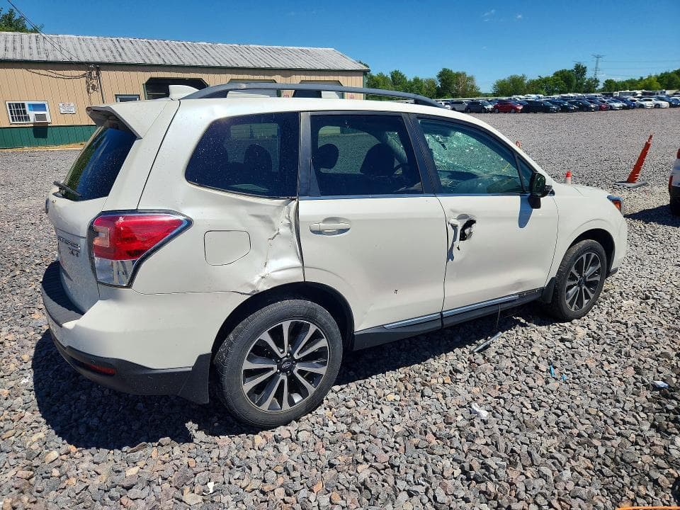 2017 SUBARU FORESTER 2.0XT TOURING 3