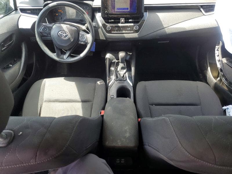 2024 TOYOTA COROLLA LE 8