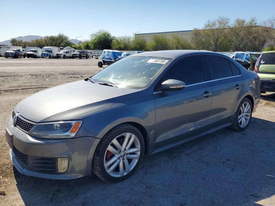 2012 VOLKSWAGEN JETTA - 1