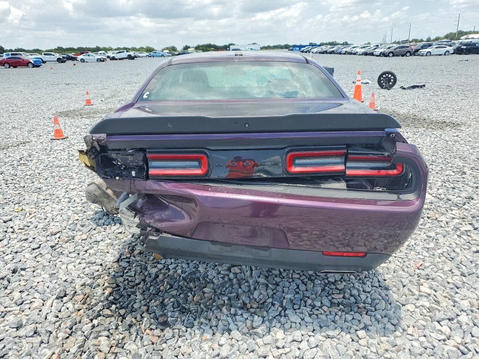 2021 DODGE CHALLENGER SXT 6