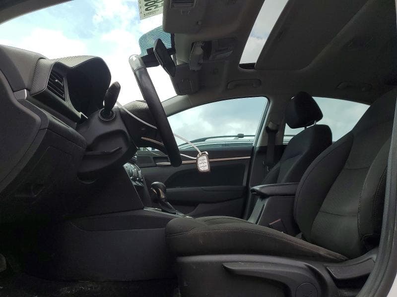 2020 HYUNDAI ELANTRA SEL 7