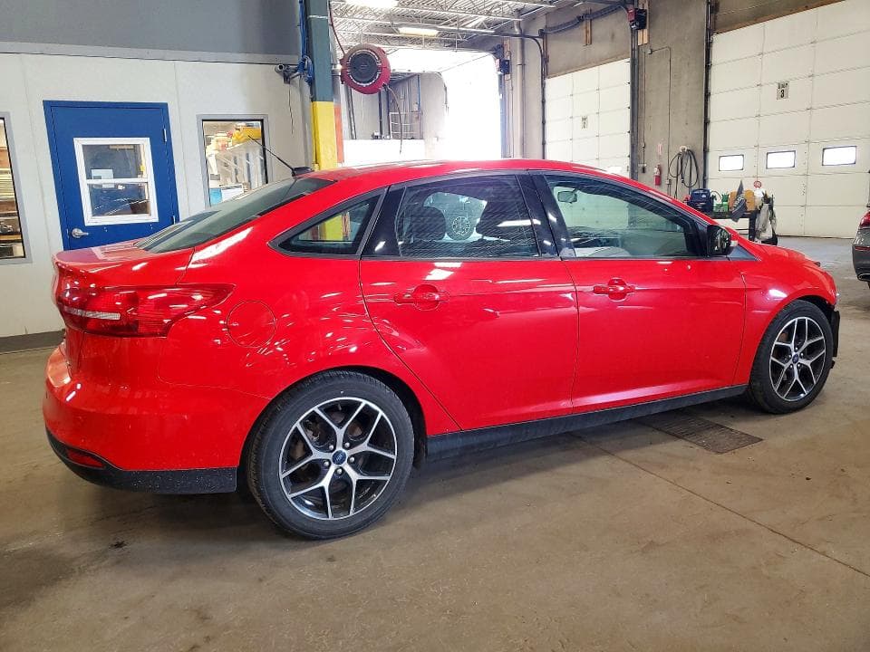 2017 FORD FOCUS SEL 3
