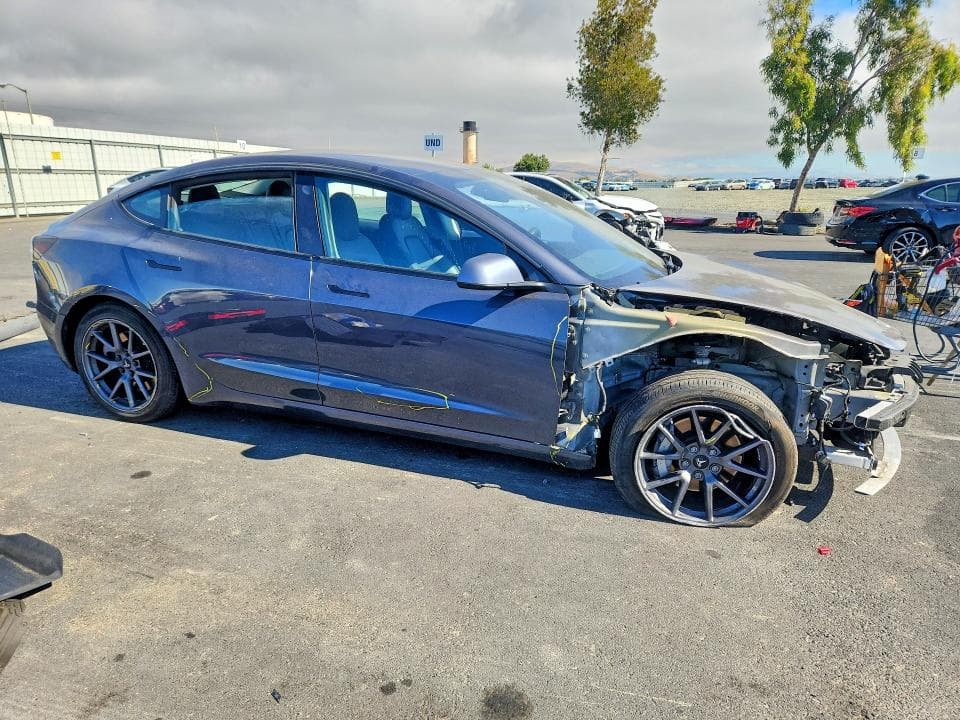 2022 TESLA MODEL 3 4