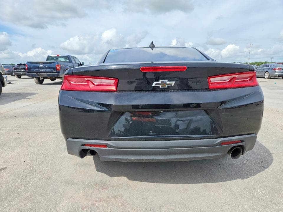 2018 CHEVROLET CAMARO LS 6