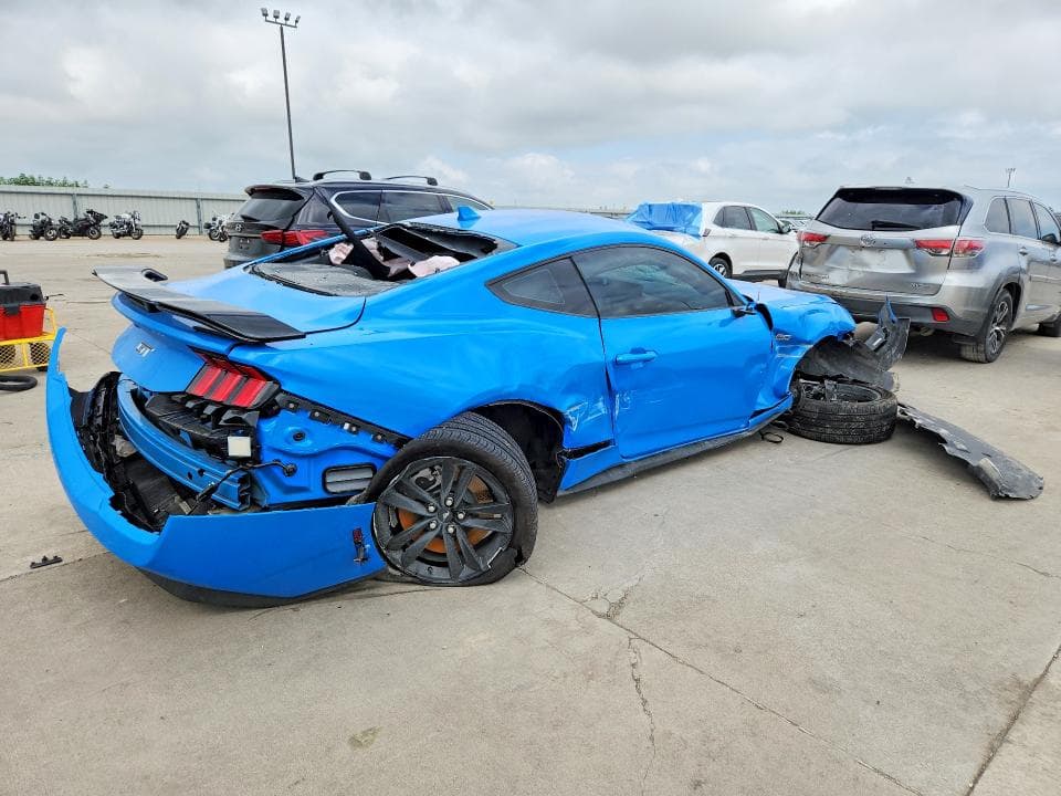 2026 FORD MUSTANG GT 3