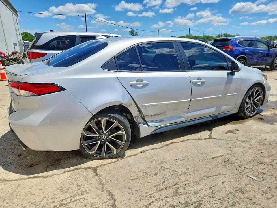 2020 TOYOTA COROLLA SE 3