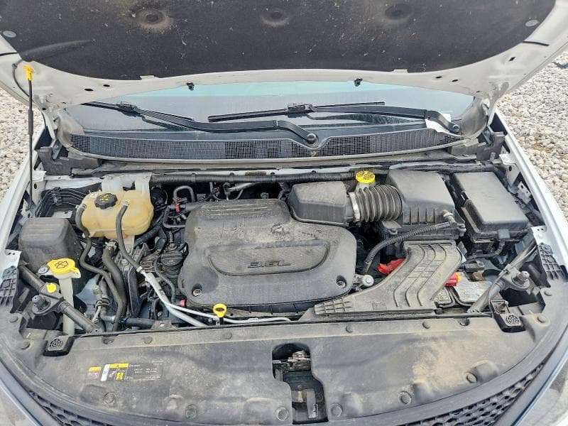 2023 CHRYSLER VOYAGER LX 12