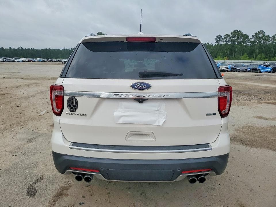 2018 FORD EXPLORER PLATINUM 6