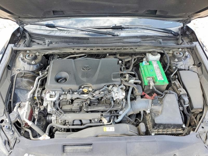 2022 TOYOTA CAMRY SE 11