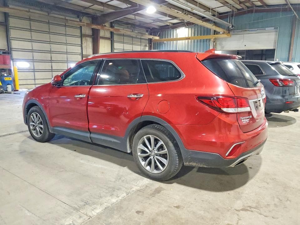 2018 HYUNDAI SANTA FE SE 2