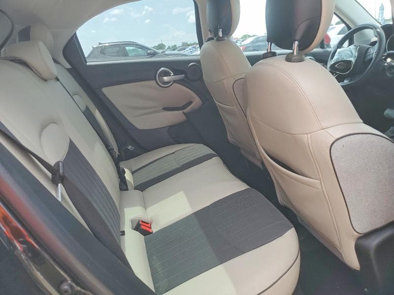 2017 FIAT 500X LOUNGE 11