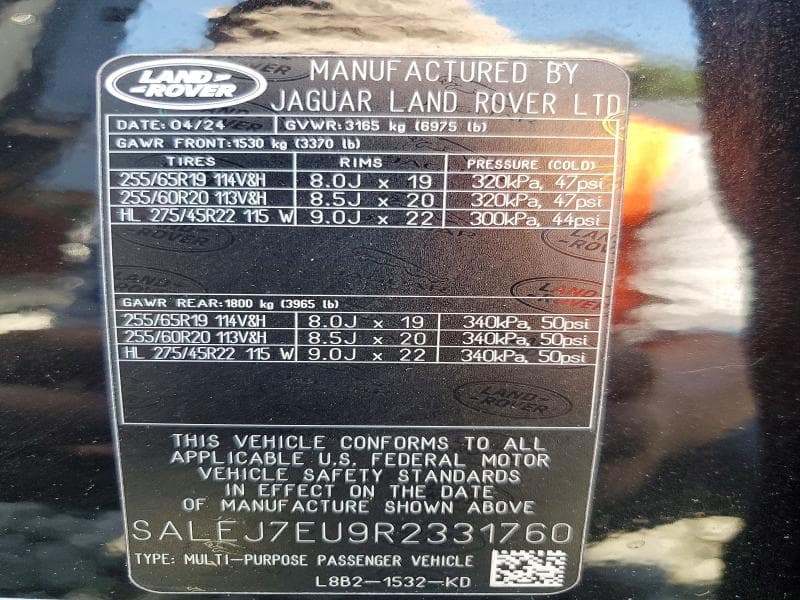 2024 LAND ROVER DEFENDER 110 S 13